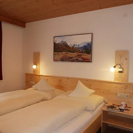 Apart Brigitta Apartment *